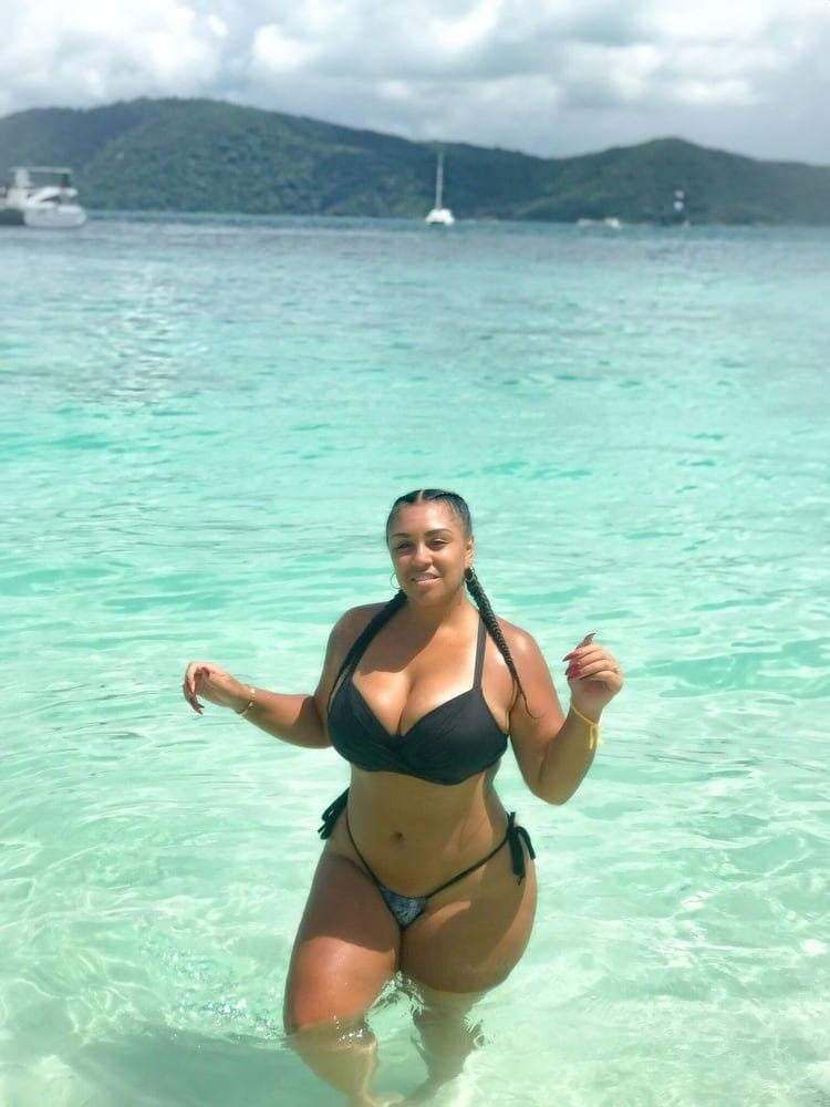 Bikini bbw
 #90573382