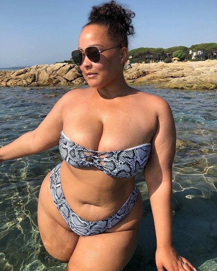 Bikini bbw
 #90573414