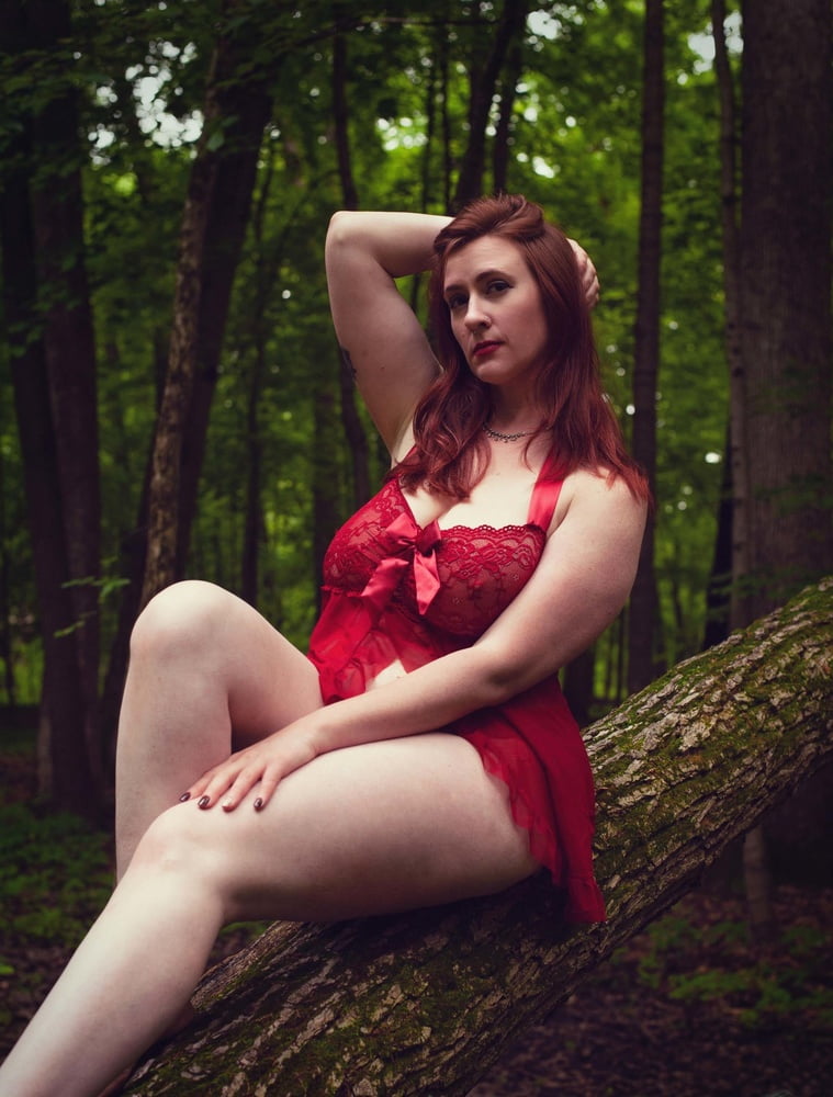 Abrazadores de árboles 390
 #87563641