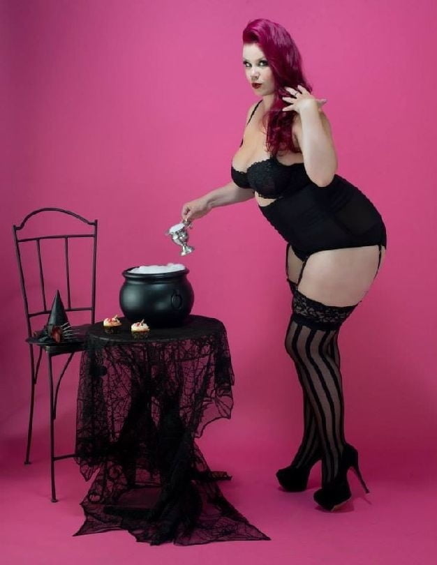 Robust &amp; Mature: Curvaceous Cuties, v2 #88731352
