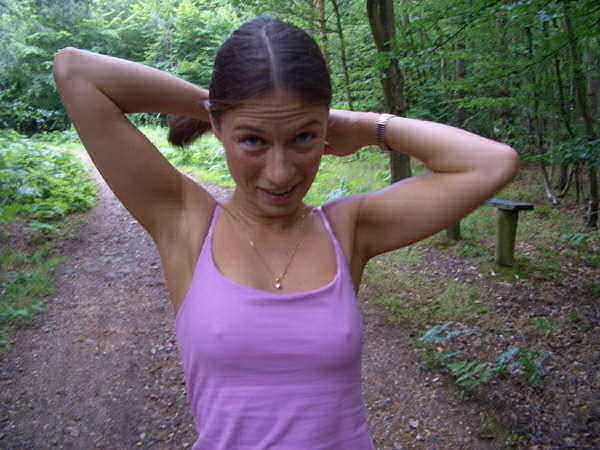 Esposa ucraniana
 #94720229