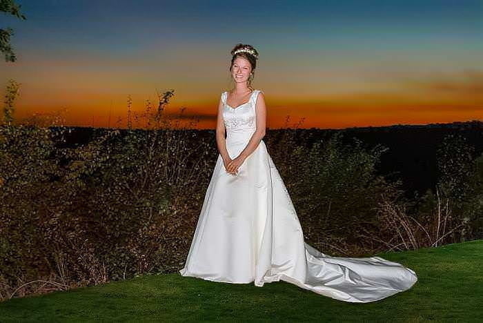 Esposa ucraniana
 #94720292