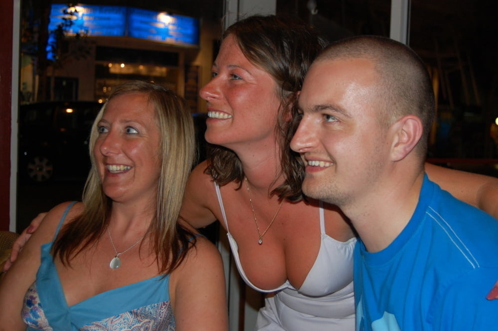 Esposa ucraniana
 #94720311