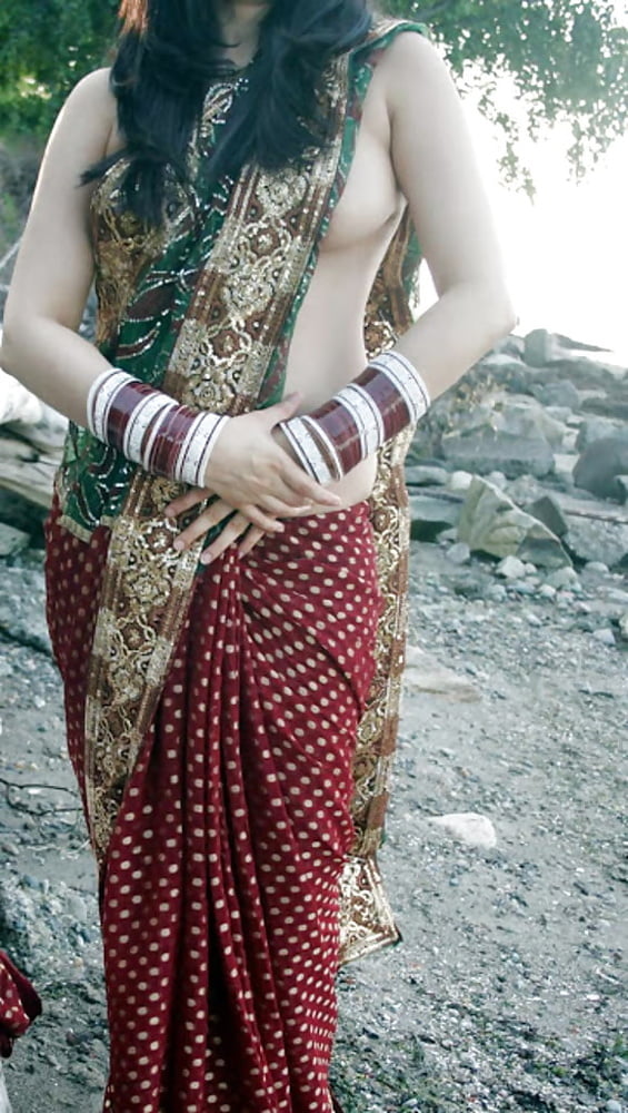 Policz Shipli mom sexy in sari #93341421