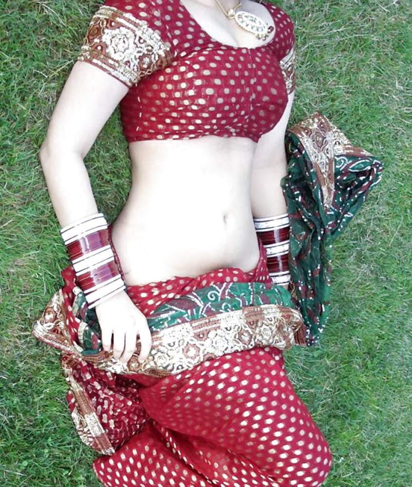 Policz Shipli mom sexy in sari #93341428