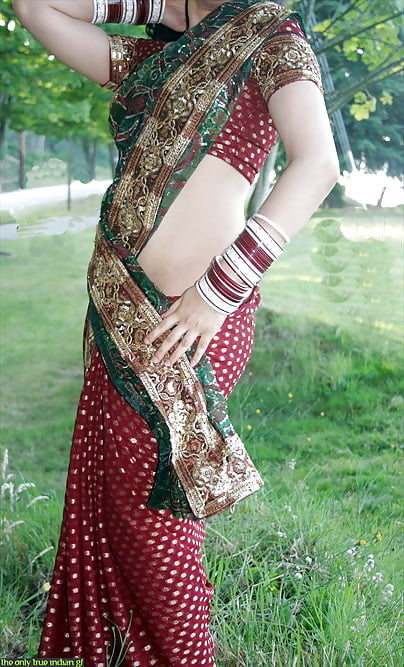 Policz Shipli mom sexy in sari #93341445