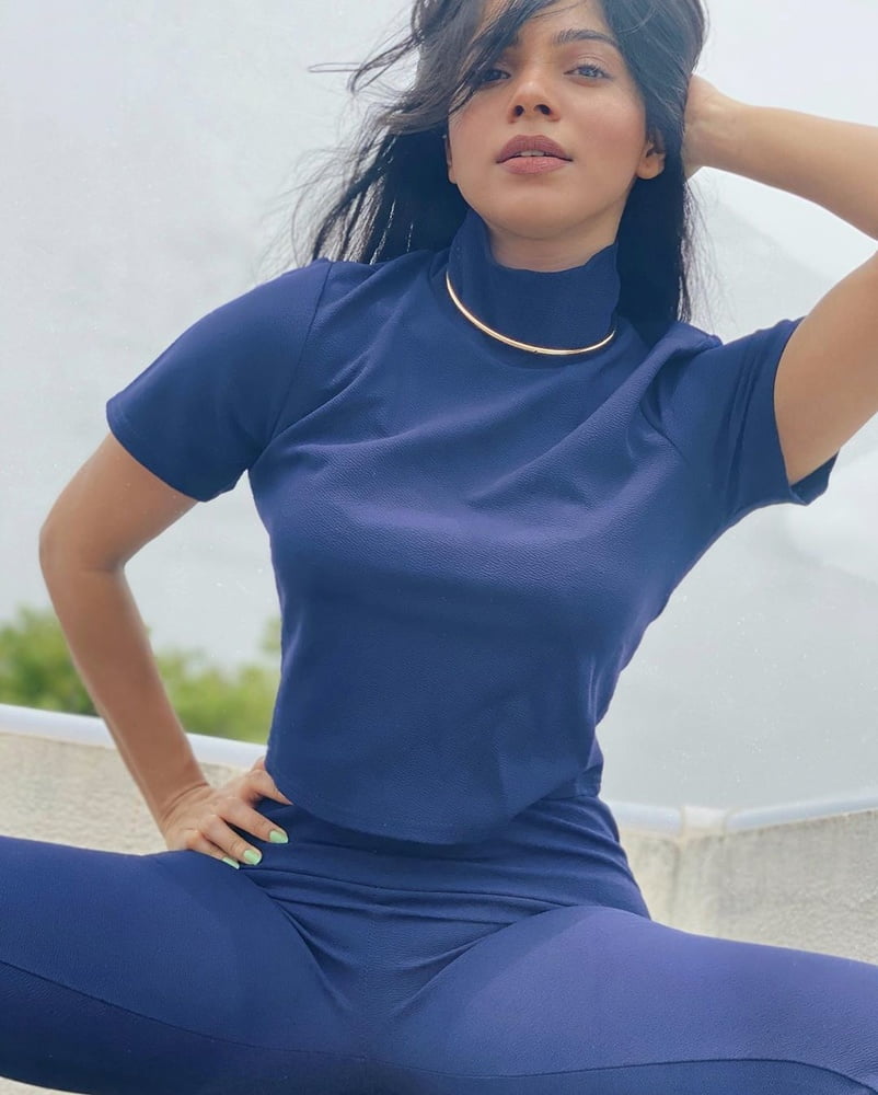 Divya Bharathi #80215781