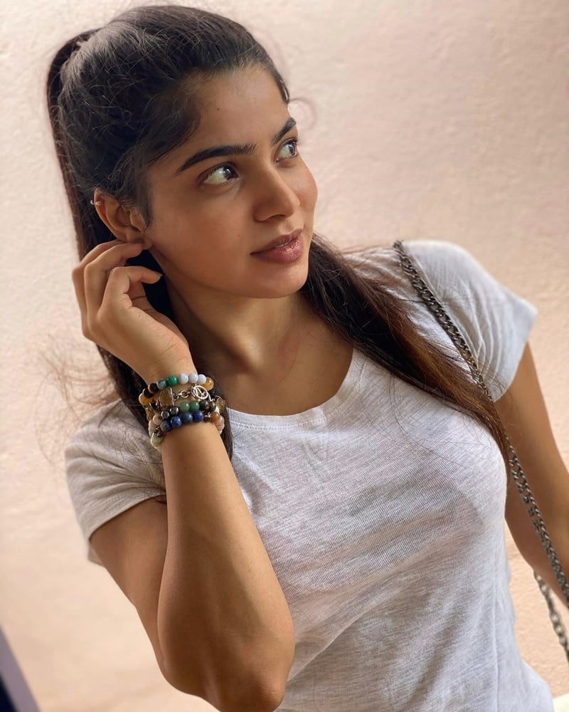 Divya Bharathi #80215834
