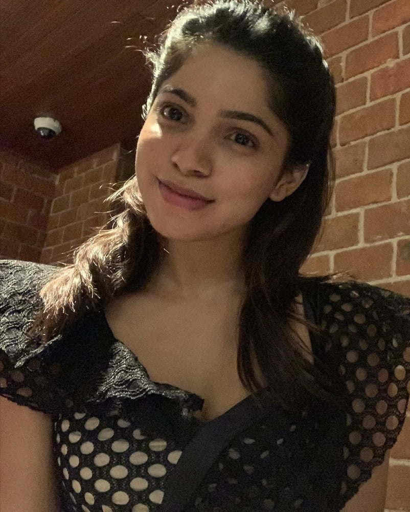 Divya Bharathi #80215981