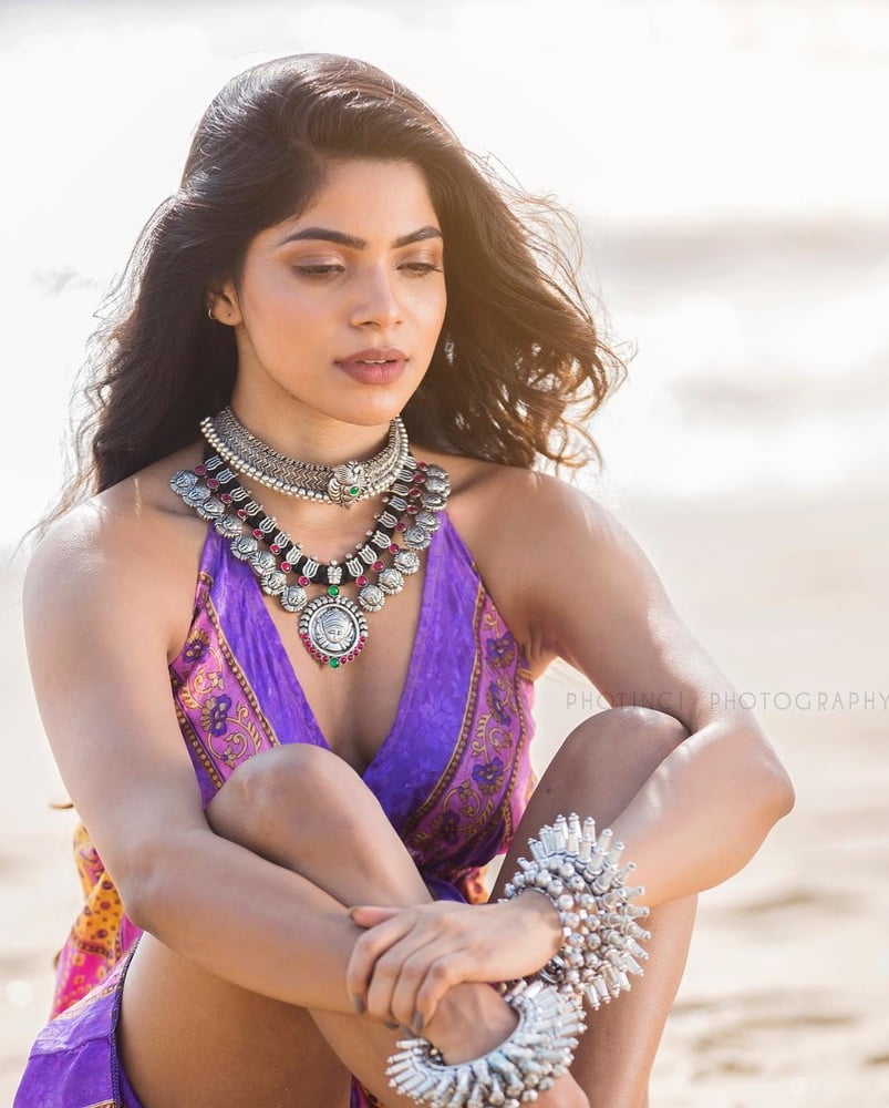 Divya Bharathi #80216184