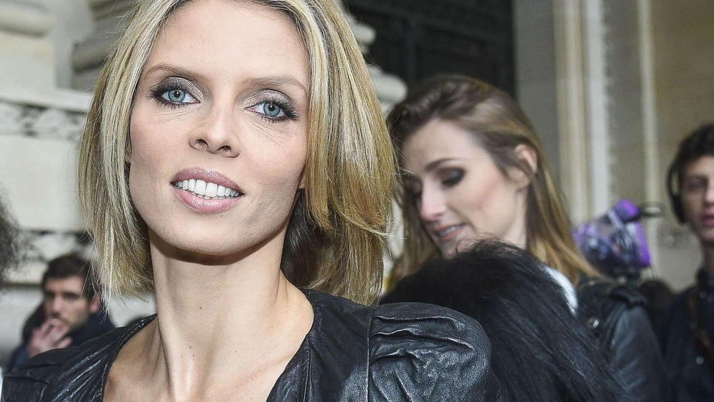 Sylvie tellier
 #94257314