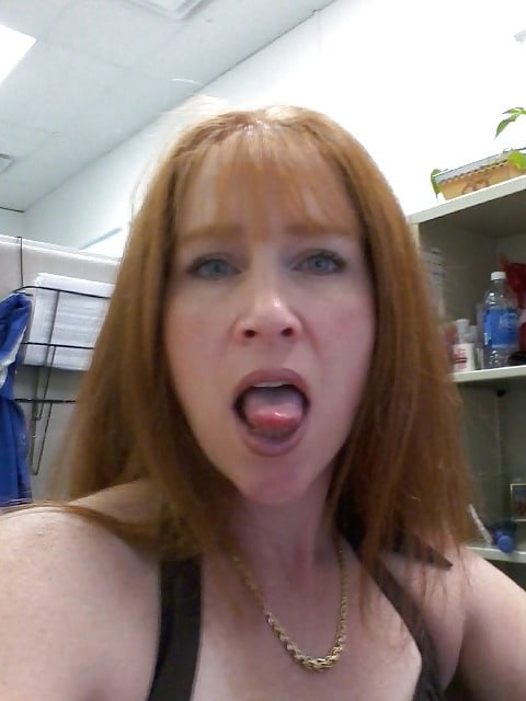 Algunas maduras que encuentro sexy 3
 #98793008