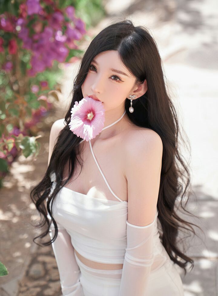 Zhou Yuxi desnuda #109367996