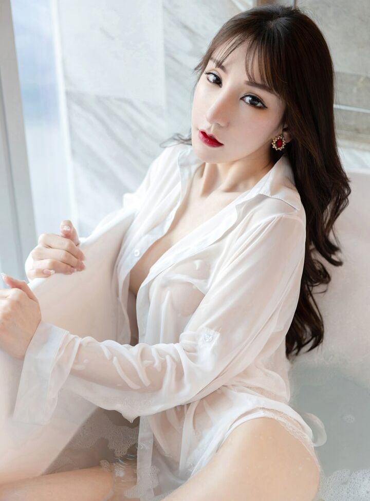 Zhou Yuxi desnuda #109368132