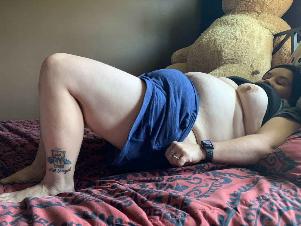 Sexy BBW Relaxing Before Bed #81667779