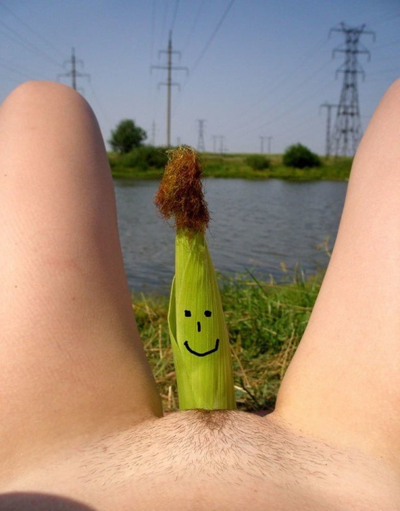 笑いが止まらない
 #94431166