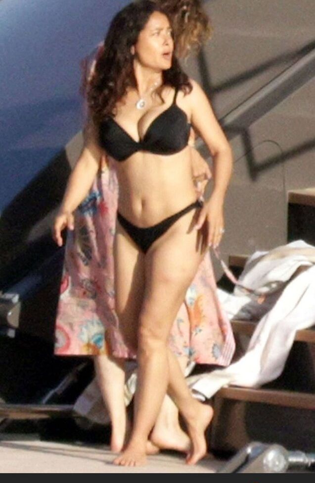 Salma Hayek nackt #107800292