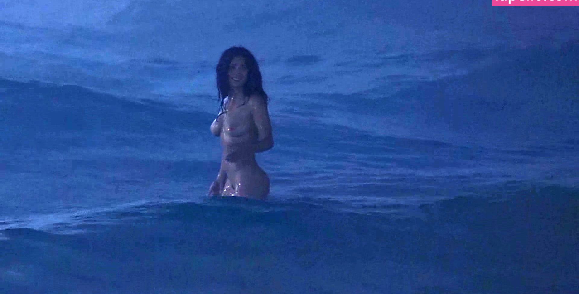 Salma Hayek nackt #107800668