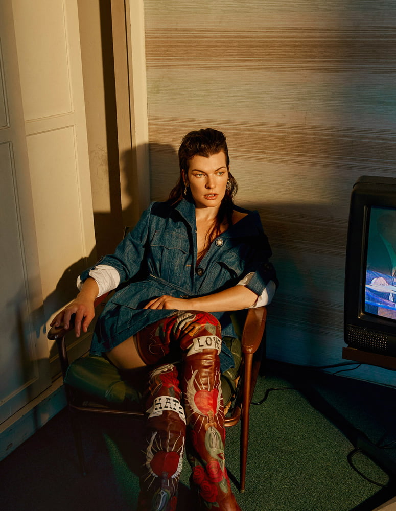 Female Celebrity Boots &amp; Leather - Milla Jovovich #96918352