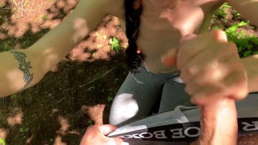 Archivio 2020 pompino nel bosco a Langosco da vale #81247524