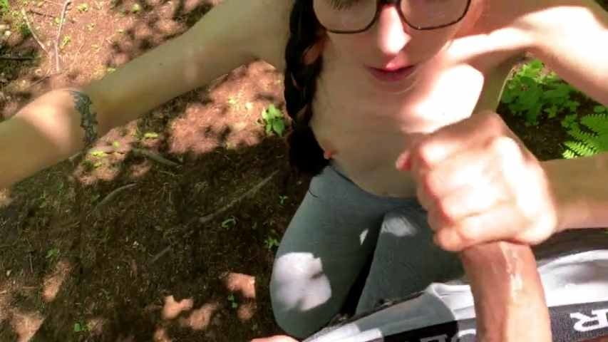 Archivio 2020 pompino nel bosco a Langosco da vale #81247627