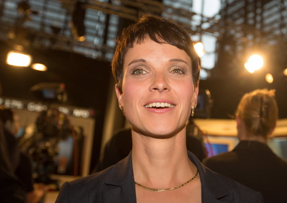 ダイ・ゲバ・フロイデ・フルーク
 #91491371