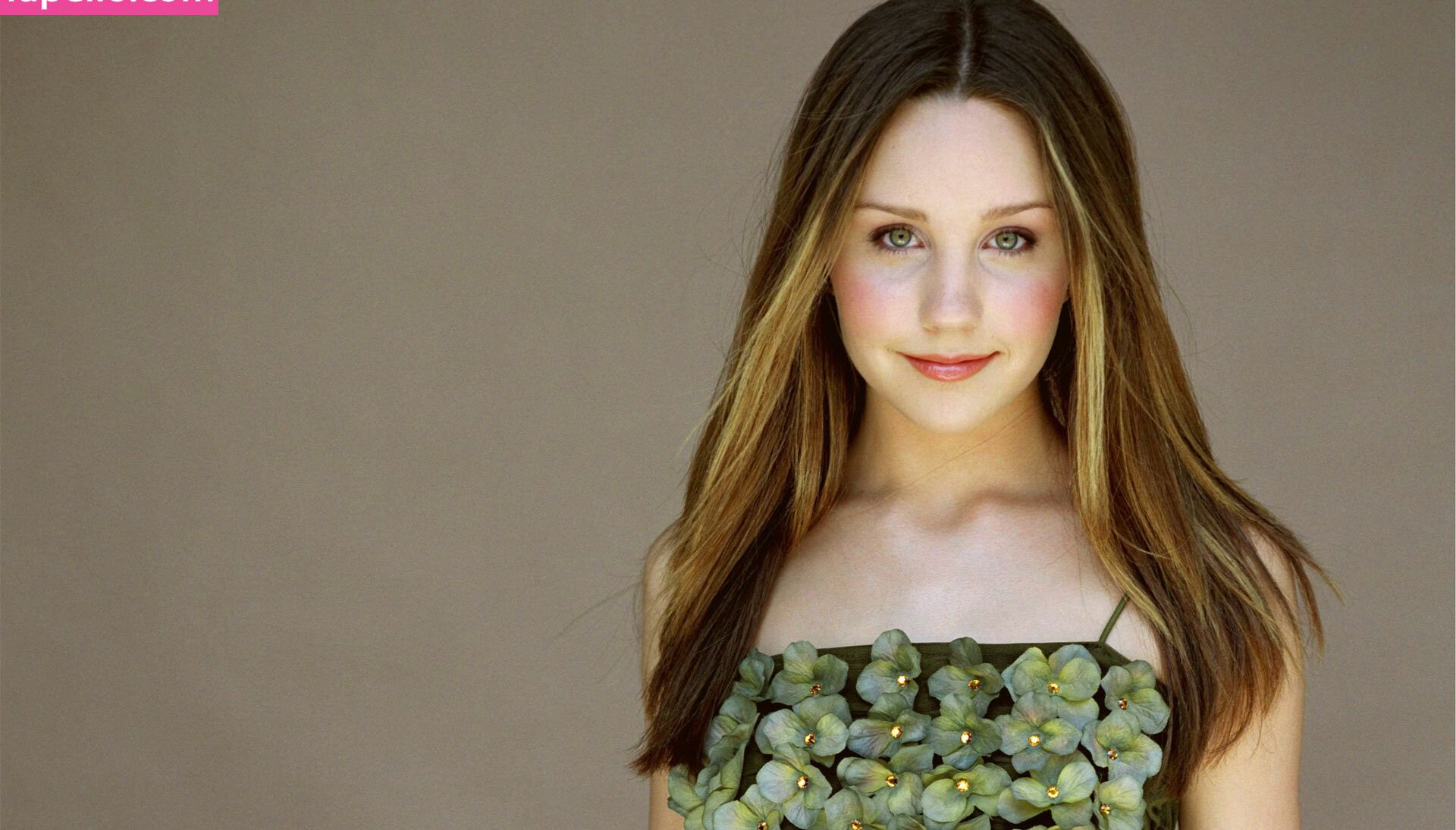 Amanda Laura Bynes nude #109762886