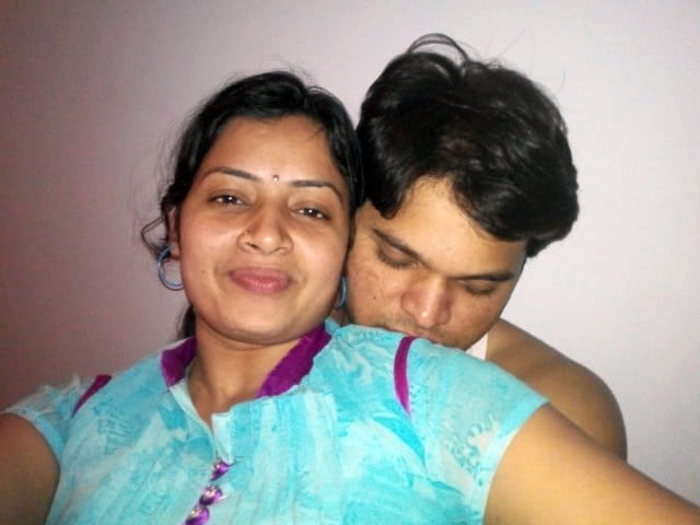 Desi bhabi con il marito
 #106028838