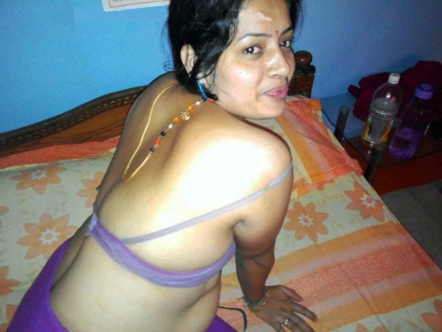 DESI BHABI WITH HUSBAND #106028843