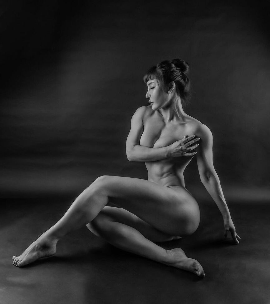 Yuan Herong nackt #108665336