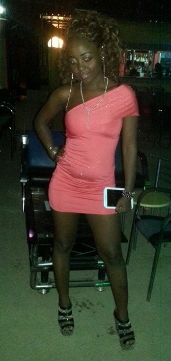 Jolies africaines no nude
 #88577478