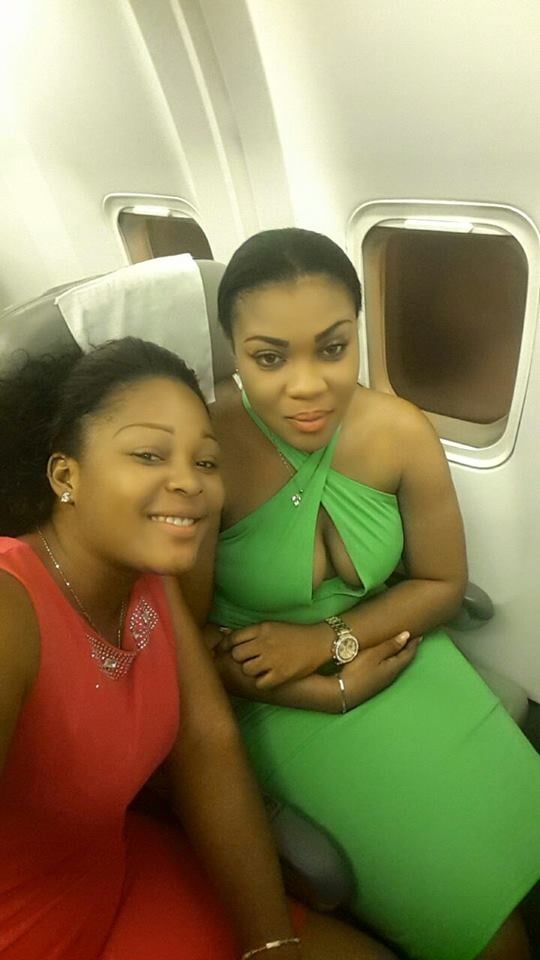 Jolies africaines no nude
 #88577490