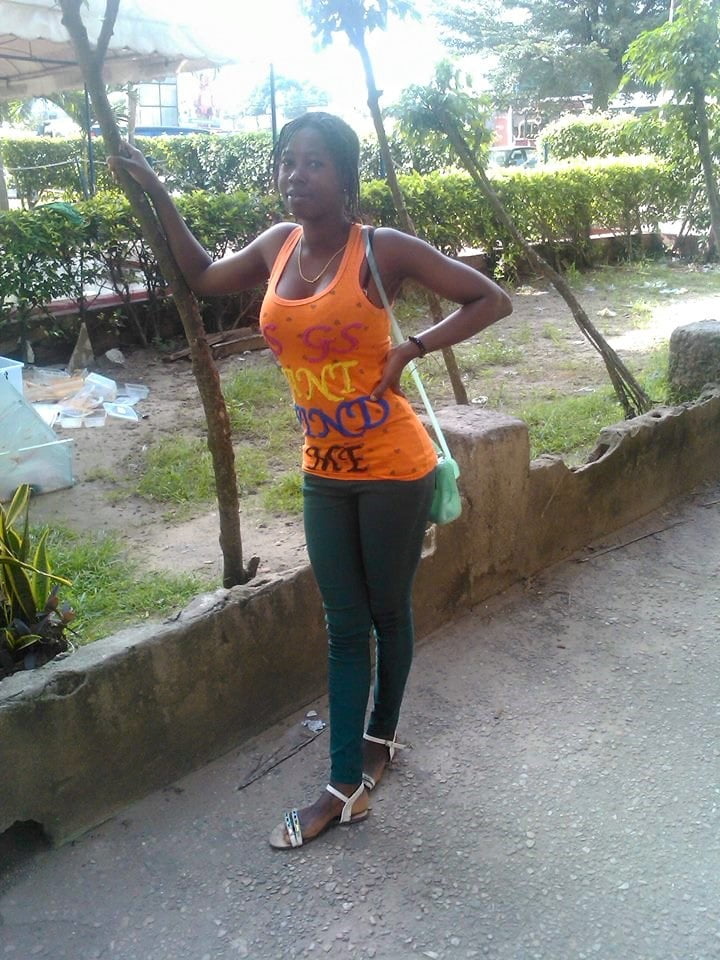 Jolies africaines no nude
 #88577502