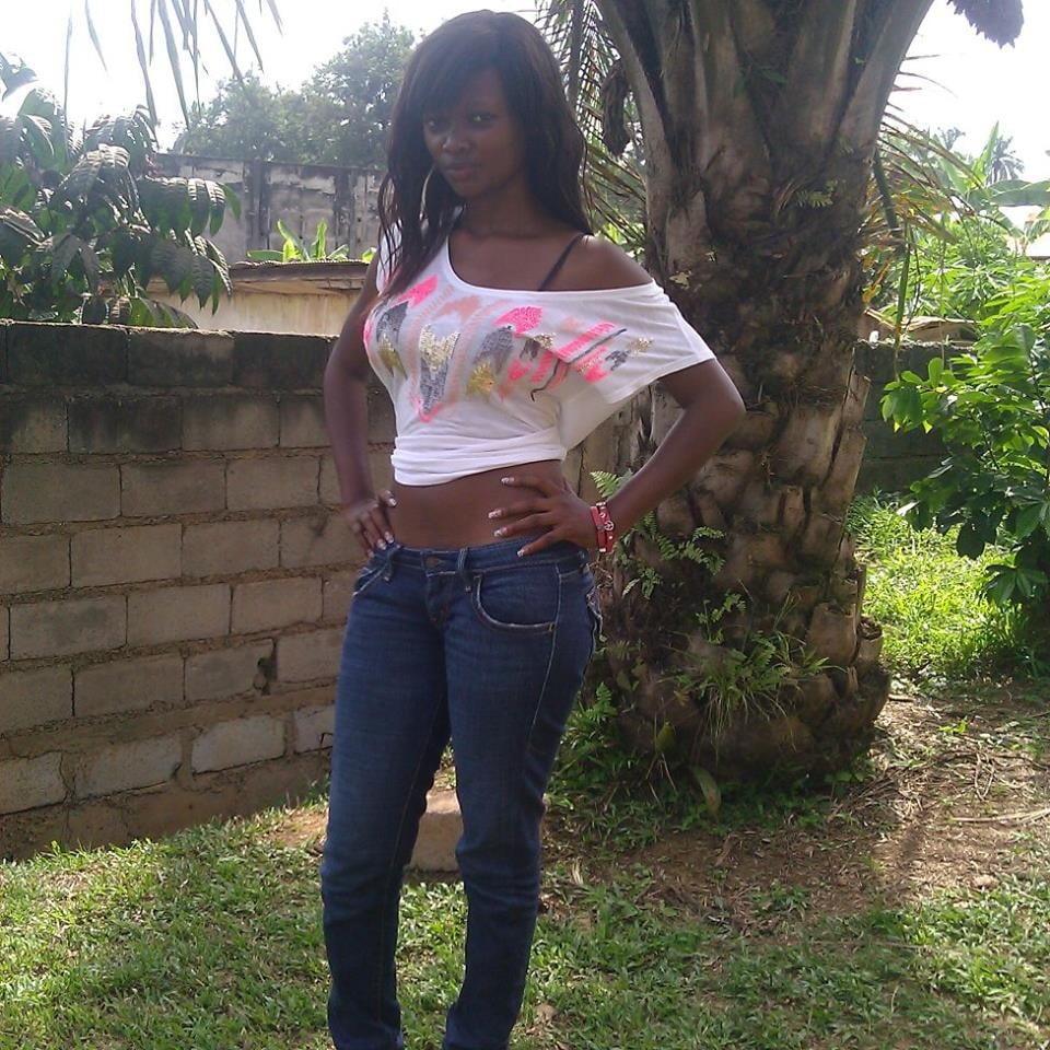 Jolies africaines no nude
 #88577506