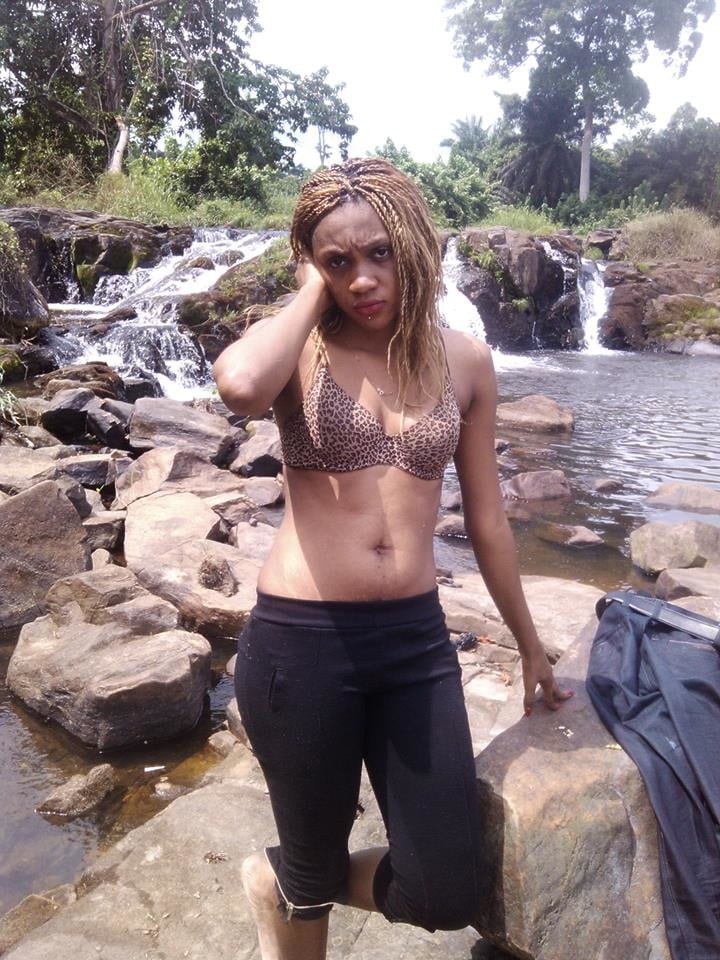 Jolies africaines no nude
 #88577526