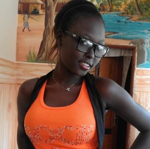 Jolies africaines no nude
 #88577536