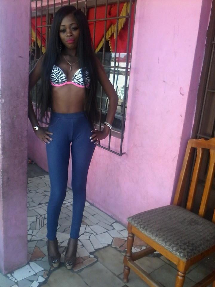 Jolies africaines no nude
 #88577555