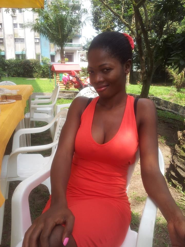 Jolies africaines no nude
 #88577650