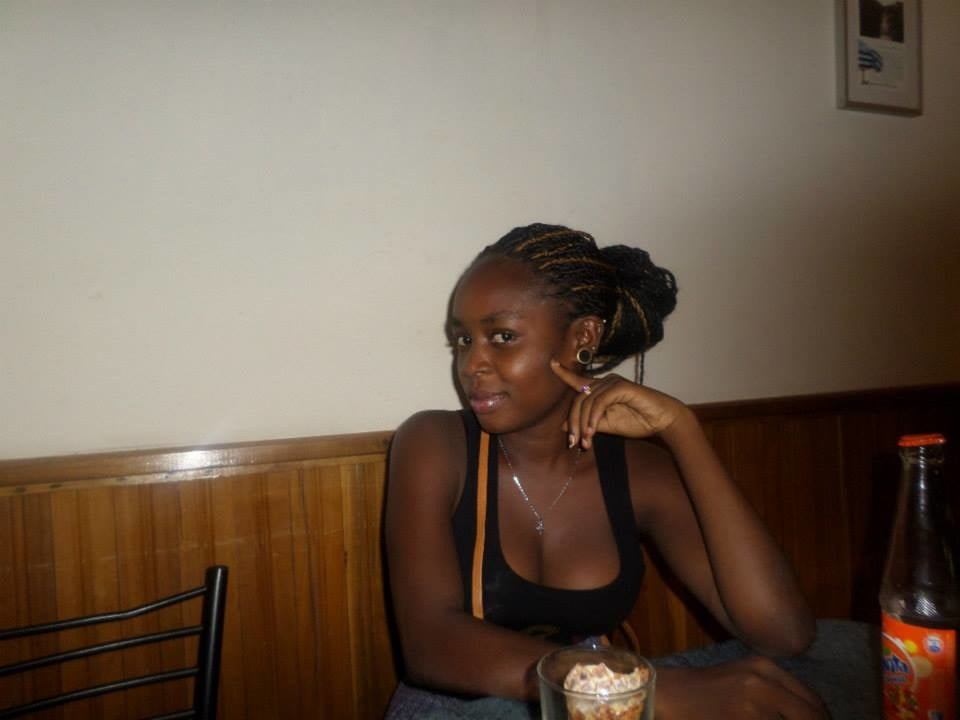 Jolies africaines no nude
 #88577670