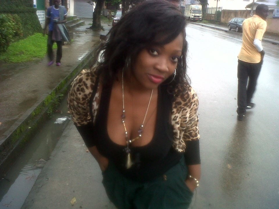 Jolies africaines no nude
 #88577694