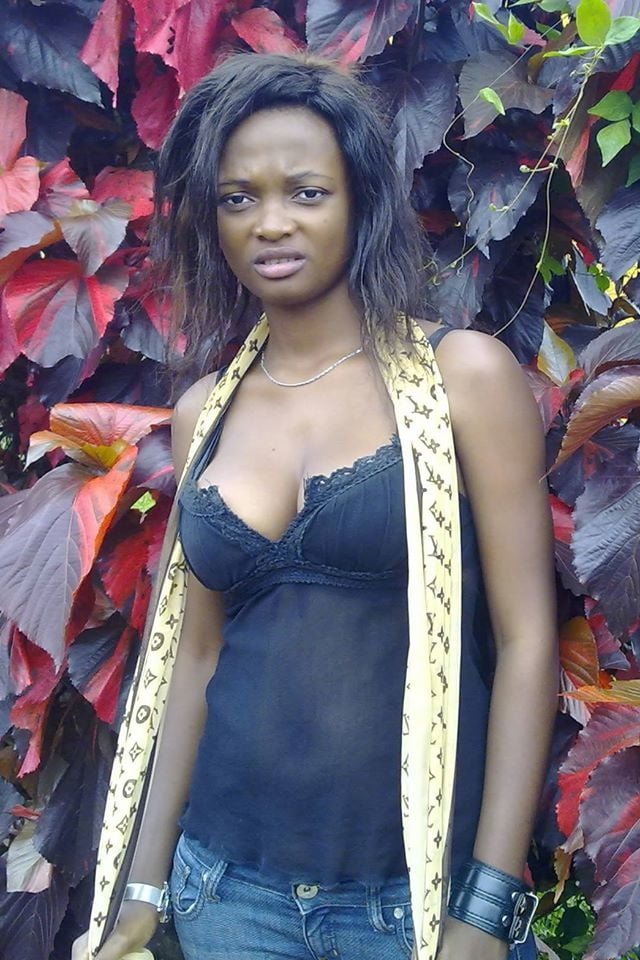 Jolies africaines no nude
 #88577698