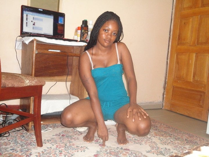 Jolies africaines no nude
 #88577753