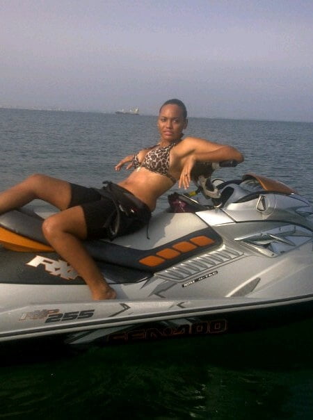 Jolies africaines no nude
 #88577757