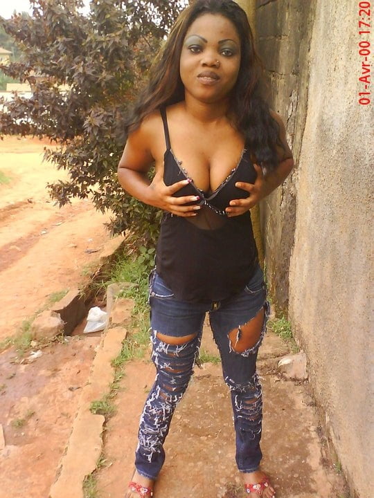 Jolies africaines no nude
 #88577761