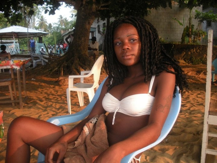 Jolies africaines no nude
 #88577768