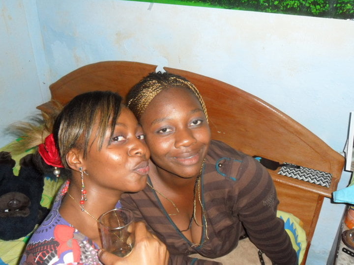 Jolies africaines no nude
 #88577770