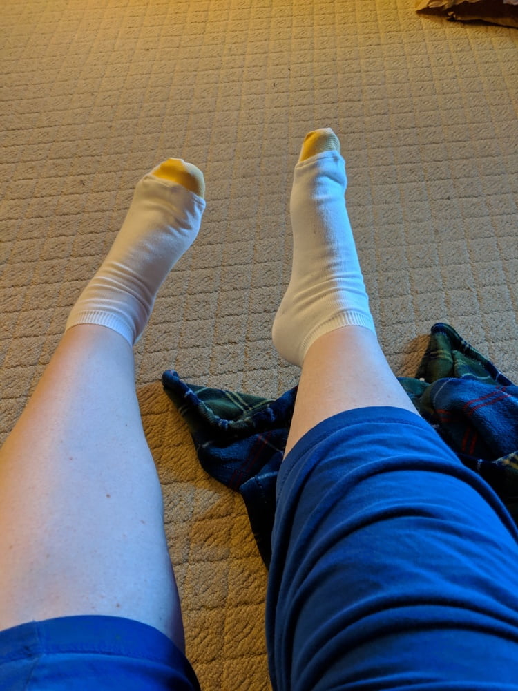 Mis calcetines blancos de tobillo
 #103460739