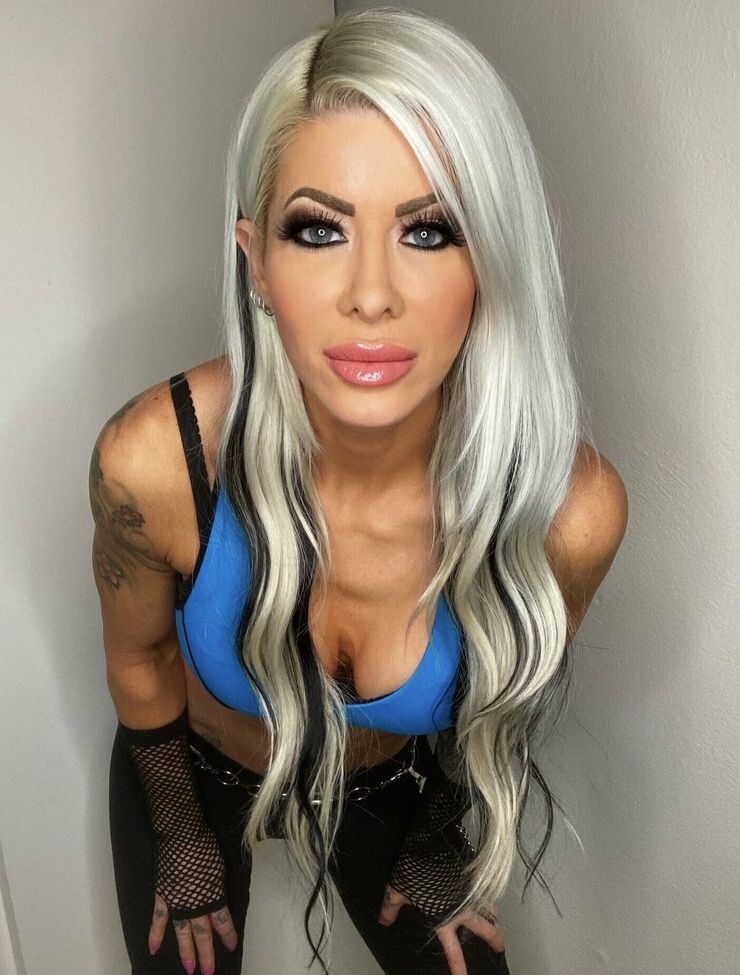 Angelina Love nuda #108525079