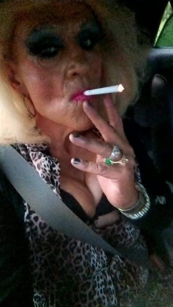 Fumadores favoritos
 #93381419