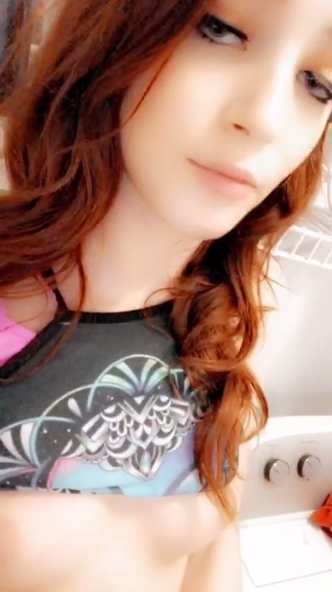 Exposed webslut for repost
 #88025948